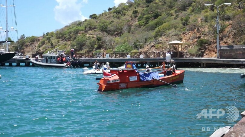 72歳の英男性、手こぎボートで単身大西洋横断 世界最年長記録を更新