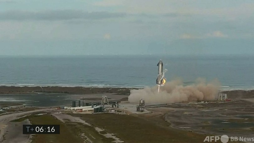 スペースXの宇宙船、着地後に爆発