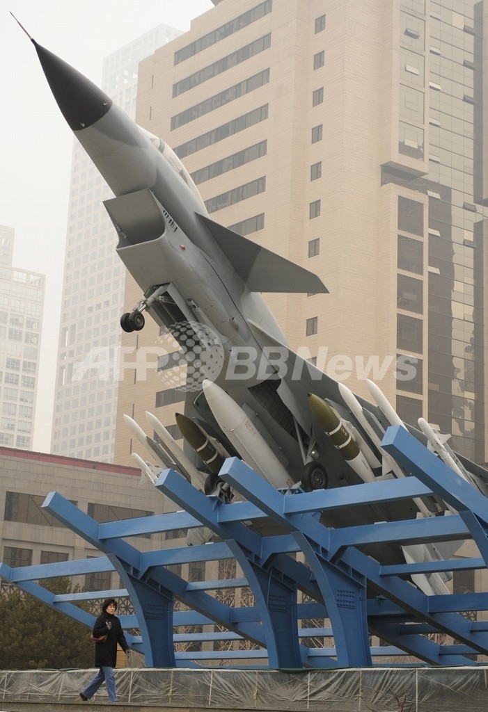 中国の軍事力増強で域内均衡に変化、領有権問題に利用も 米報告書 中国の軍事力増強で域内均衡に変化、領有権問題に利用も 米報告書