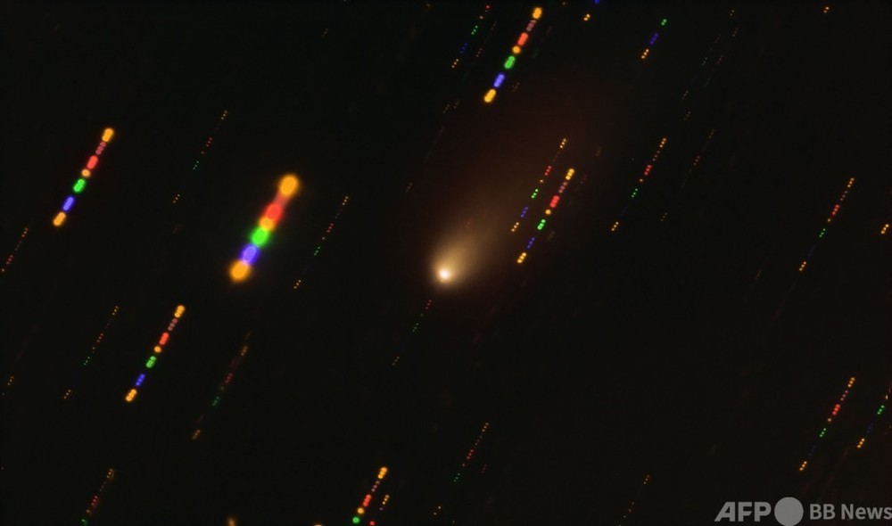 太陽系外から飛来の彗星「最も原始の姿とどめた」天体か 研究