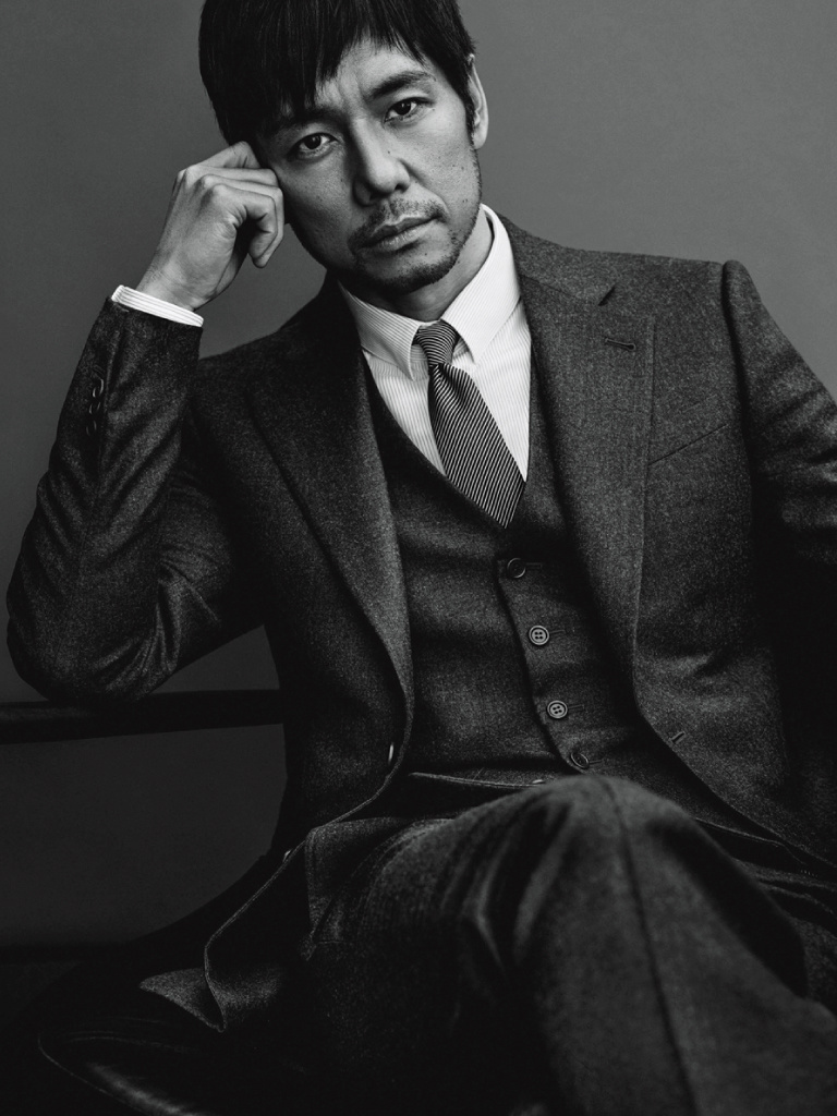 俳優 西島秀俊が ジョルジオ アルマーニ の顔に 写真6枚 マリ クレール スタイル Marie Claire Style