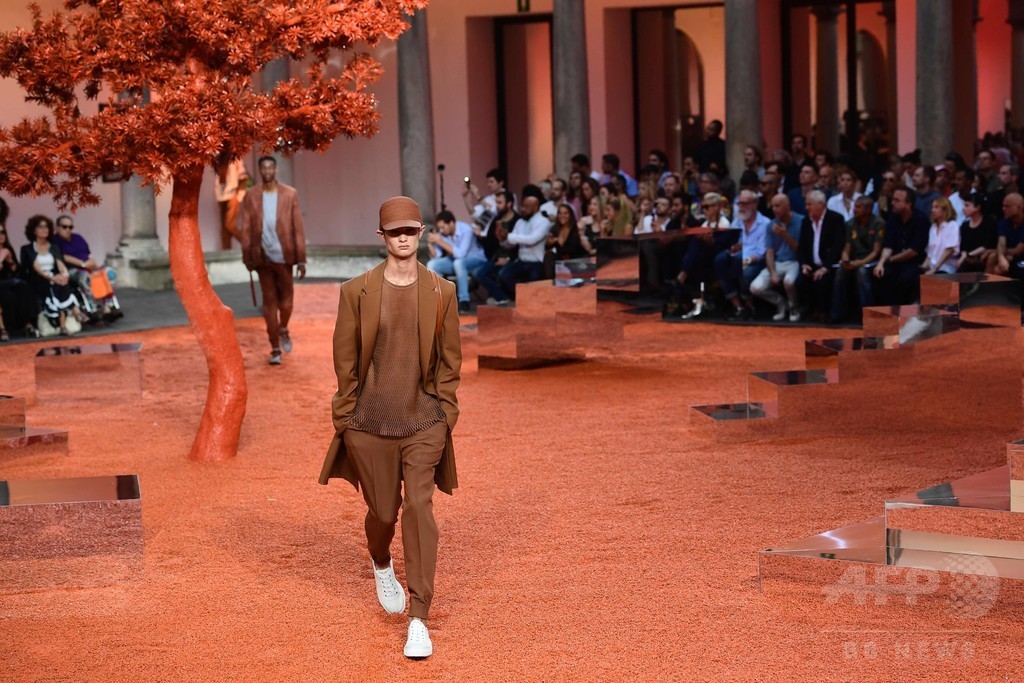 「エルメネジルド・ゼニア」18年春夏メンズ