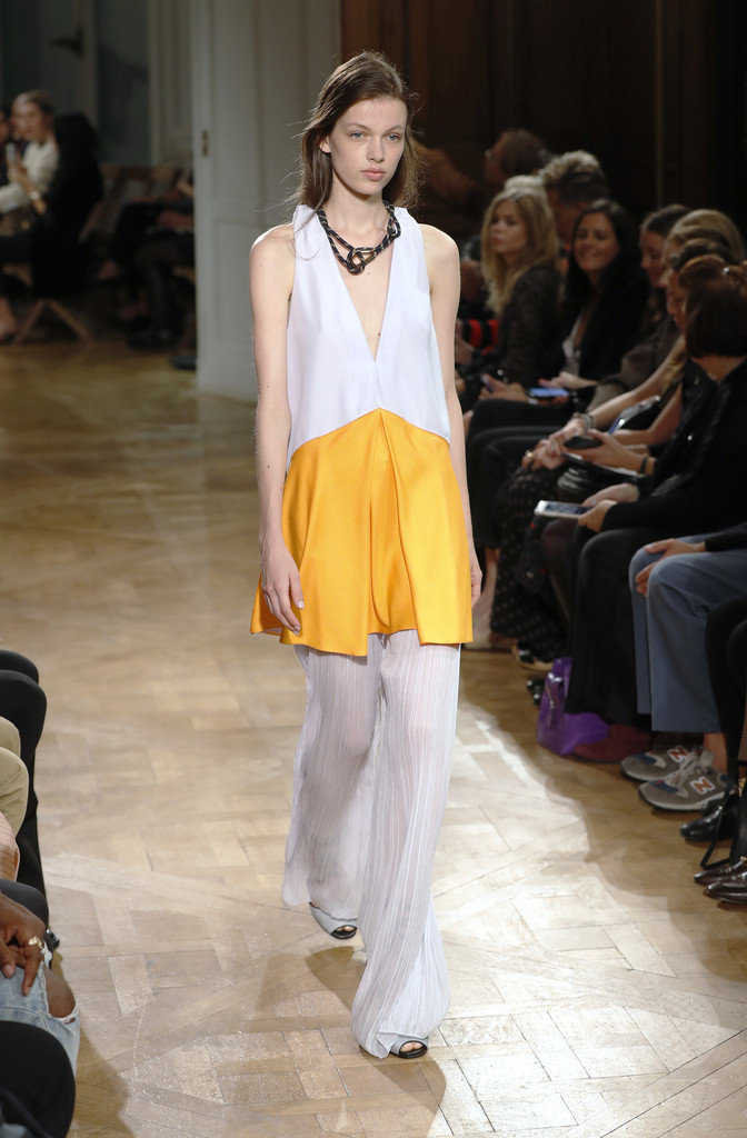 「ヴィオネ」17年春夏