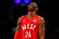 NBAオールスターゲーム2016。天を仰ぐロサンゼルス・レイカーズのコービー・ブライアント（2016年2月14日撮影）。(c)AFP/Getty Images/Elsa
