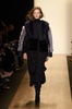 米ニューヨーク市内で発表された「BCBG マックス・アズリア」15/16年秋冬コレクション（2015年2月12日撮影）。(c)AFP/Getty Images/Frazer Harrison