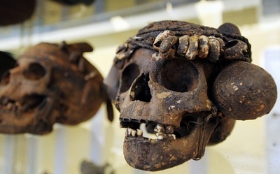 ナイジェリア人「ブードゥー教売春組織」を摘発、スペイン