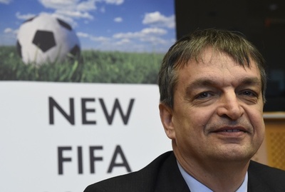 シャンパーニュ氏、FIFA会長選への出馬を表明