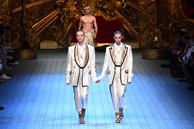 さまざまな愛の形を表現、「ドルチェ＆ガッバーナ」19年春夏メンズ