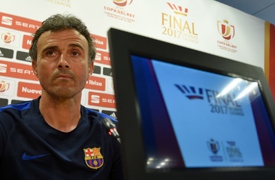 エンリケ監督、バルセロナ指揮官再就任の可能性を否定せず