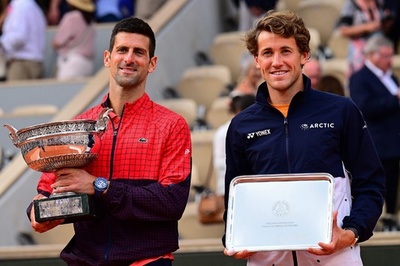 ジョコビッチは「人間じゃない」 敗れたルードが脱帽 全仏OP