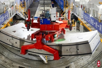 中国製トンネル掘削機が重要なマイルストーンを達成