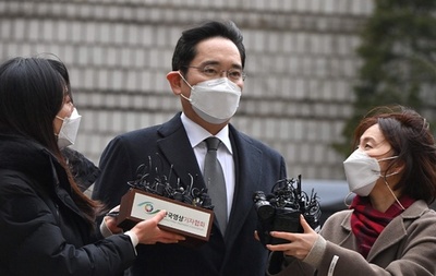 サムスン電子副会長、仮釈放
