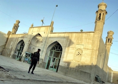 アフガニスタン南西部で自爆攻撃、24人死亡、34人負傷