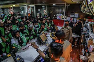マクドナルドのBTSセットに注文殺到、コロナ懸念で13店休業 インドネシア