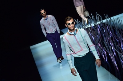 「ジョルジオ アルマーニ」16年春夏メンズ