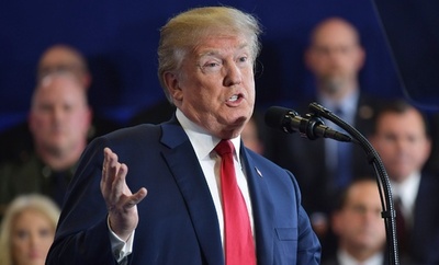 トランプ氏、薬物密売人に死刑適用を訴え オピオイド乱用問題で