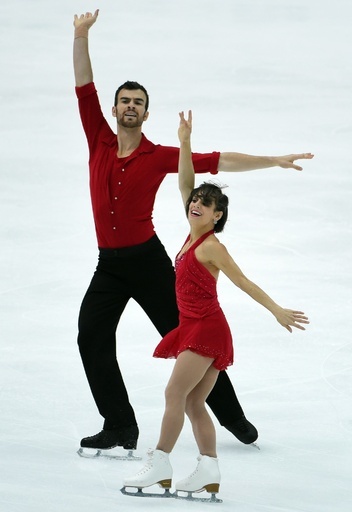 デュアメル/ラドフォード組がペアSP首位、NHK杯