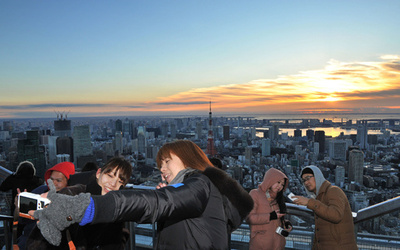 東京・六本木ヒルズの初日の出