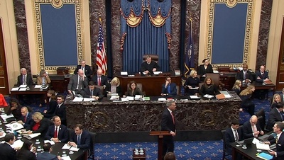 トランプ大統領弾劾裁判、証人召喚めぐりにらみ合い