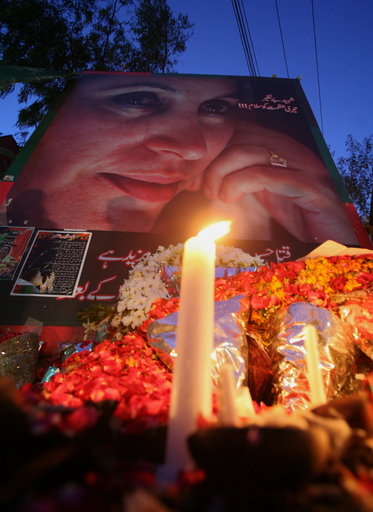 パキスタン大統領「国連捜査は問題外」、ブット氏暗殺