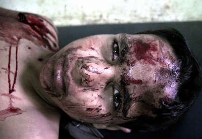 マーケット狙った爆弾が爆発、15人死亡 - イラク