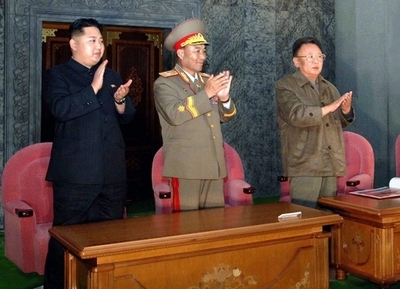 朝鮮戦争への中国参戦記念式典、正恩氏も出席