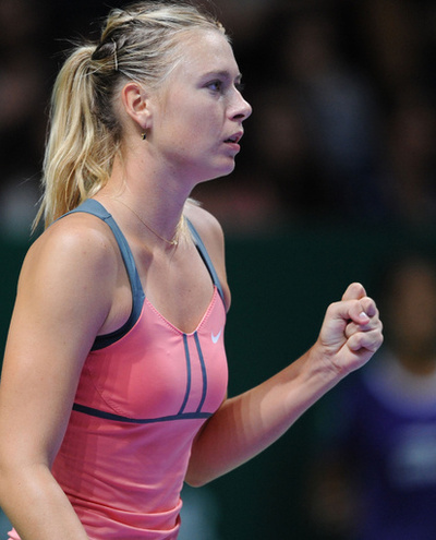 シャラポワがストーサーに完勝、WTAツアー選手権