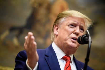 「クルド人はノルマンディーで米国を助けていない」、トランプ氏が自己弁護