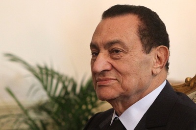 ムバラク元エジプト大統領が死去、91歳