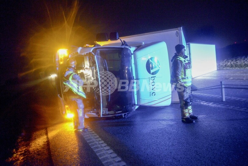 欧州に60年ぶりの猛烈な嵐、満潮と重なり警戒態勢強化