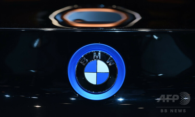 AR技術で車をバーチャル展示、特約店では世界初 独BMW