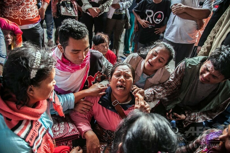 インドネシア客船沈没、救助された船長を拘束 193人が依然不明