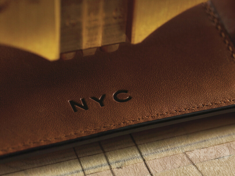 恐竜モチーフのホリデーコレクション「コーチ・ビースト」