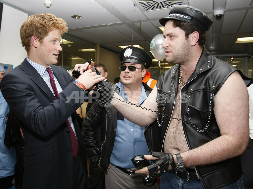 英ヘンリー王子、チャリティーイベントに参加