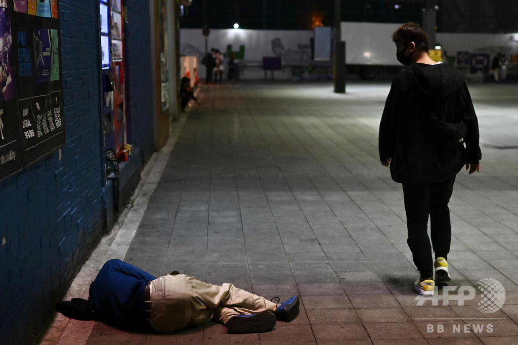 優秀賞「あなたは私は見て見ぬふりしていませんか」 優秀賞「あなたは私は見て見ぬふりしていませんか」