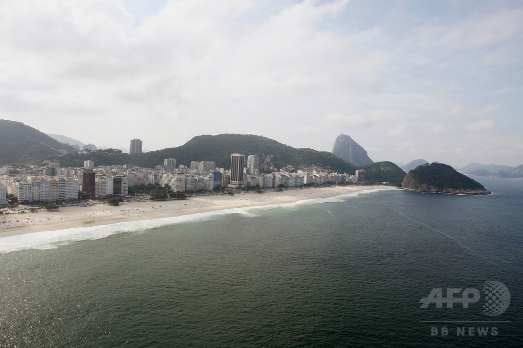 35日間漂流… ブラジル沖で対岸のアフリカ出身者ら25人救出 35日間漂流… ブラジル沖で対岸のアフリカ出身者ら25人救出
