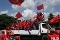 ミャンマー・ヤンゴン郊外で開催された国民民主連盟（NLD）の選挙集会（2020年10月25日撮影）。(c)Ye Aung Thu / AFP