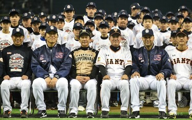 松井氏とジーター氏、東京ドームで野球教室 写真7枚 国際ニュース