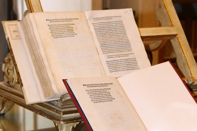 盗まれたコロンブスの手紙、伊図書館に返還 