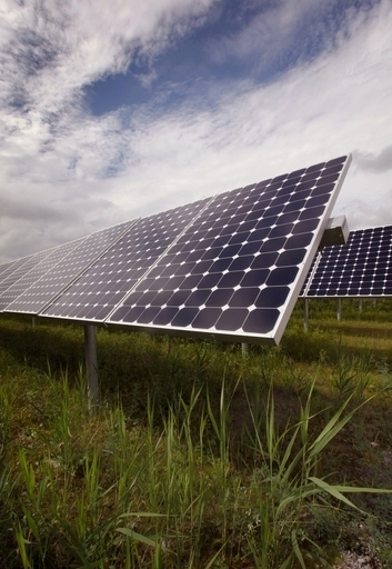 グーグル、ソーラー住宅事業に225億円出資