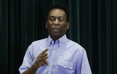 ペレ氏、サッカー界は「人種差別に反応しすぎる」