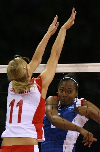 キューバ ポーランドに勝利