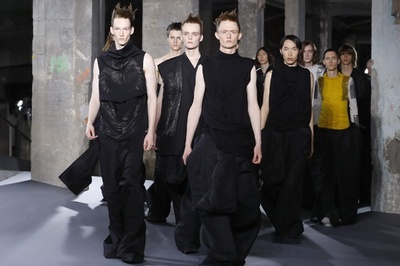 「リック・オウエンス」17年春夏メンズ