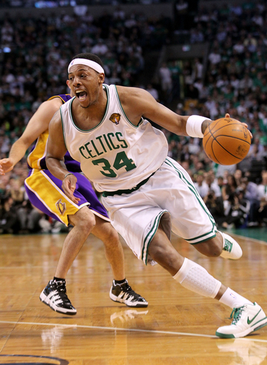 セルティックス 本拠地で2勝目、NBAファイナル
