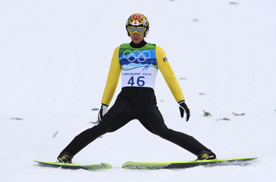 日本勢4人がノーマルヒル予選を通過 バンクーバー五輪