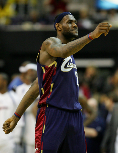 ＜06-07NBA プレーオフ＞キャバリアーズ ウィザーズを降しカンファレンス準決勝進出に王手 - 米国