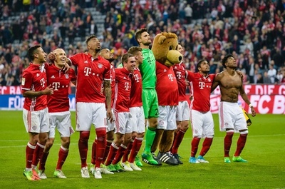 バイエルンが欧州CLのレアル戦に弾み、ドルトムントに4発快勝