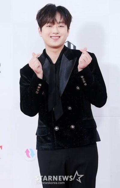 イ・チャンウォン、MCから単独ショーまで多彩な活躍で秋夕彩る