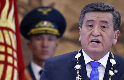 キルギス大統領、辞任表明 議会選めぐる混乱収拾のためと説明