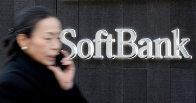 ソフトバンク、米Tモバイルを買収へ 報道